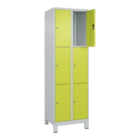 C+P Schließfachschrank Classic PLUS, Füße, 2 Abteile, 1950x600x500mm, 7035/0024 Innenhöhe Gefach oben (oberes 599 mm Front 1108060 RDS Viridingrün