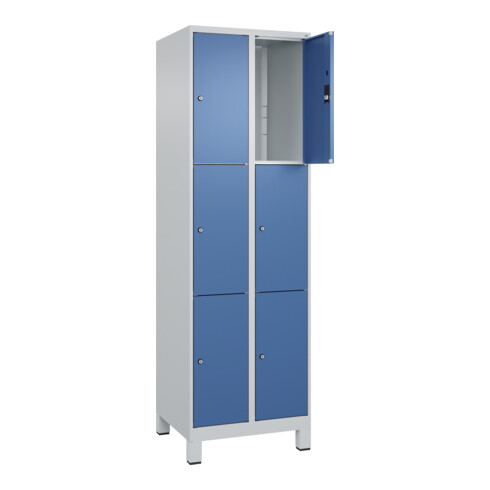 C+P Schließfachschrank Classic PLUS, Füße, 2 Abteile, 1950x600x500mm, 7035/5023 Innenhöhe Gefach oben (oberes 599 mm Front RAL 5023 Fernblau