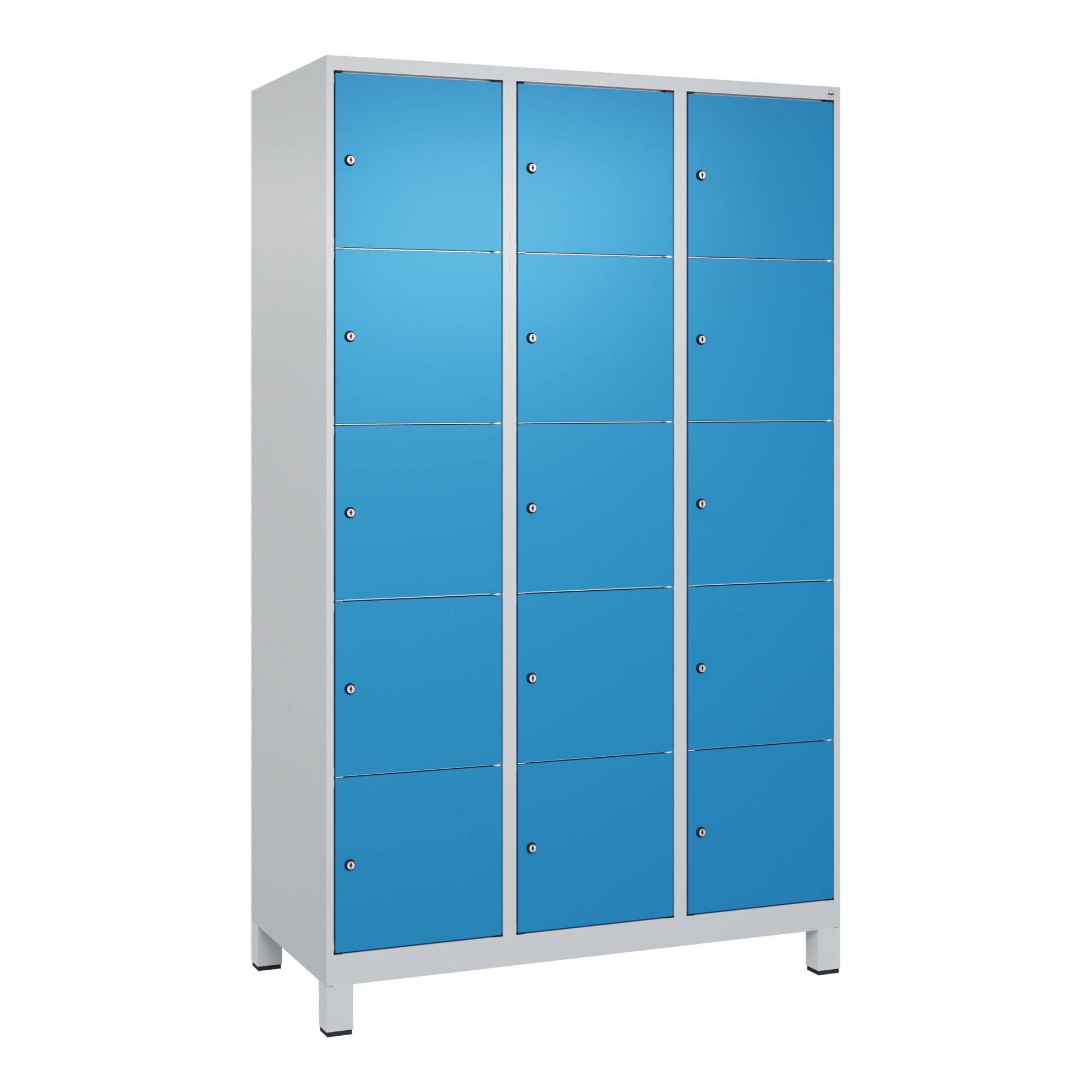 C+P Schließfachschrank Classic PLUS, Füße, 3 Abteile, 1950x1200x500mm, 7035/5012 Innenhöhe Gefach oben (oberes 365 mm Front RAL 5012 Lichtblau ; C + P