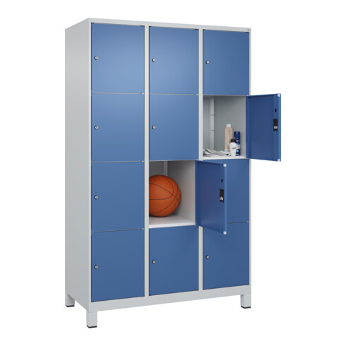 C+P Schließfachschrank Classic PLUS, Füße, 3 Abteile, 1950x1200x500mm, 7035/5023 Innenhöhe Gefach oben (oberes 453 mm Front RAL 5023 Fernblau