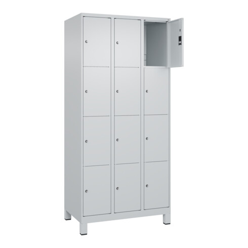 C+P Schließfachschrank Classic PLUS, Füße, 3 Abteile, 1950x900x500mm, 7035/7035 Innenhöhe Gefach oben (oberes 453 mm Front RAL 7035 Lichtgrau