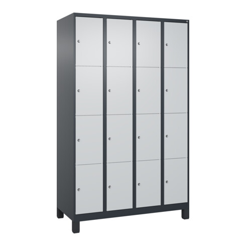 C+P Schließfachschrank Classic PLUS, Füße, 4 Abteile, 1950x1200x500mm, 7016/7035 Innenhöhe Gefach oben (oberes 453 mm Front RAL 7035 Lichtgrau