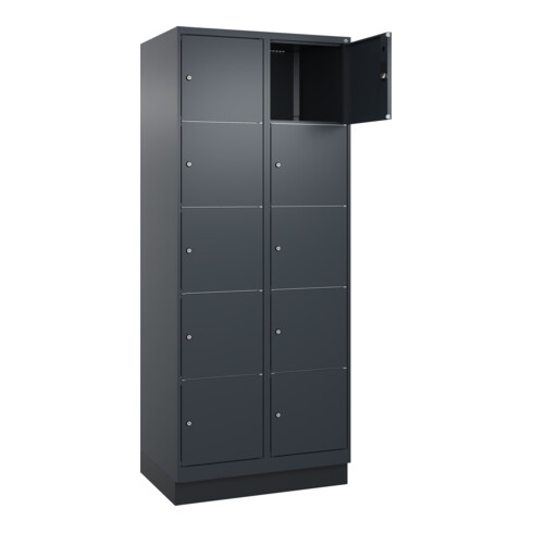 C+P Schließfachschrank Classic PLUS, Sockel, 2 Abteile, 1950x800x500mm, 7016/701 Innenhöhe Gefach oben (oberes 365 mm Front RAL 7016 Anthrazitgrau