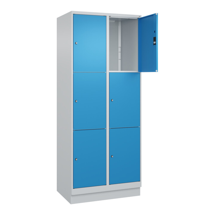 C+P Schließfachschrank Classic PLUS, Sockel, 2 Abteile, 1950x800x500mm, 7035/501 Innenhöhe Gefach oben (oberes 599 mm Front RAL 5012 Lichtblau