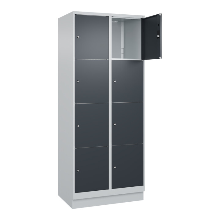 C+P Schließfachschrank Classic PLUS, Sockel, 2 Abteile, 1950x800x500mm, 7035/701 Innenhöhe Gefach oben (oberes 453 mm Front RAL 7016 Anthrazitgrau
