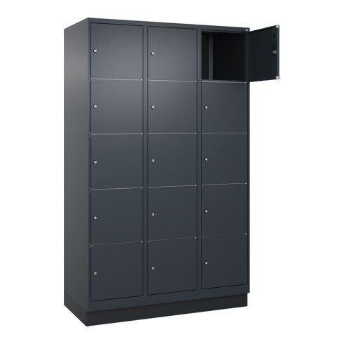 C+P Schließfachschrank Classic PLUS, Sockel, 3 Abteile, 1950x1200x500mm, 7016/70 Innenhöhe Gefach oben (oberes 365 mm Front RAL 7016 Anthrazitgrau