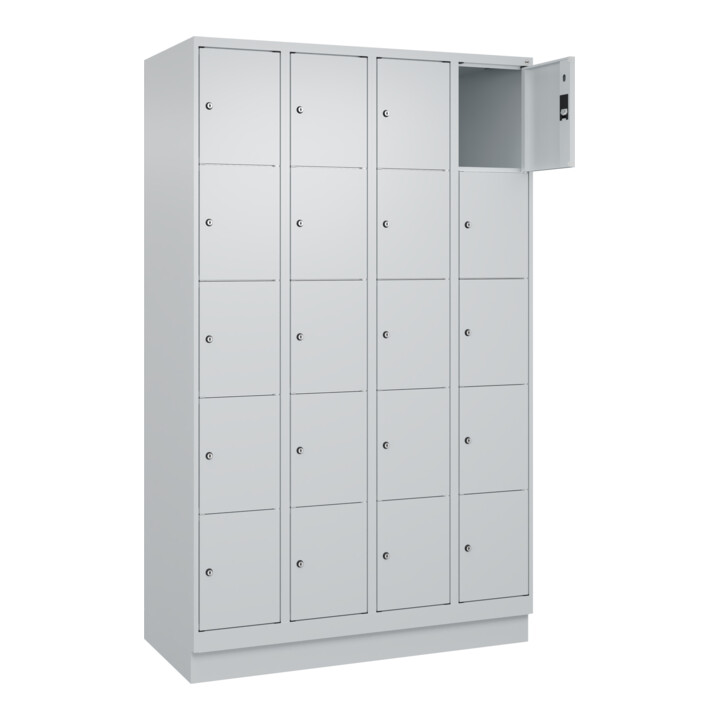 C+P Schließfachschrank Classic PLUS, Sockel, 4 Abteile, 1950x1200x500mm, 7035/70 Innenhöhe Gefach oben (oberes 365 mm Front RAL 7035 Lichtgrau