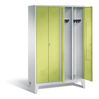 C+P Schwarz-Weiss-Spind Classic, H1850xB1190xT500mm, Front Viridingrün, Korpus Lichtgrau (8012-40)