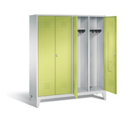 C+P Schwarz-Weiss-Spind Classic, H1850xB1590xT500mm, Front Viridingrün, Korpus Lichtgrau (8012-42)