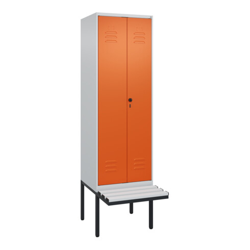 C+P Schwarz-Weiß-Spind Classic PLUS, Bank, 2 Abteile, 2120x600x815mm, 7035/2004, Verschluss Sicherheits-Drehriegel, Sitzbanktyp auskragend, Material Sitzfläche Kunststoff