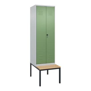 C+P Schwarz-Weiß-Spind Classic PLUS, Bank, 2 Abteile, 2120x600x815mm, 7035/6011, Verschluss Sicherheits-Drehriegel, Sitzbanktyp untergebaut, Material Sitzfläche Buche-Hartholz