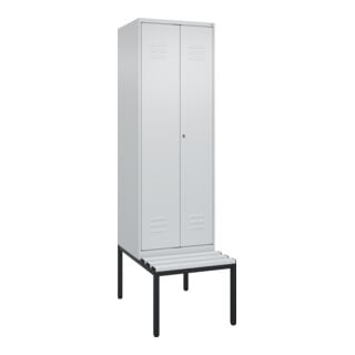 C+P Schwarz-Weiß-Spind Classic PLUS, Bank, 2 Abteile, 2120x600x815mm, 7035/7035, Verschluss Zylinderschloss, Sitzbanktyp untergebaut, Material Sitzfläche Kunststoff