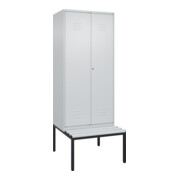 C+P Schwarz-Weiß-Spind Classic PLUS, Bank, 2 Abteile, 2120x800x815mm, 7035/7035, Verschluss Zylinderschloss, Sitzbanktyp untergebaut, Material Sitzfläche Kunststoff