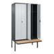 C+P Schwarz-Weiß-Spind Classic PLUS, Bank, 4 Abteile, 2120x1200x815mm, 7016/7035, Verschluss Sicherheits-Drehriegel, Sitzbanktyp auskragend, Material Sitzfläche Buche-Hartholz-2