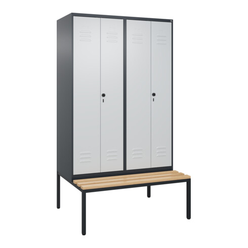 C+P Schwarz-Weiß-Spind Classic PLUS, Bank, 4 Abteile, 2120x1200x815mm, 7016/7035, Verschluss Sicherheits-Drehriegel, Sitzbanktyp untergebaut, Material Sitzfläche Buche-Hartholz