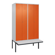 C+P Schwarz-Weiß-Spind Classic PLUS, Bank, 4 Abteile, 2120x1200x815mm, 7035/2004, Verschluss Zylinderschloss, Sitzbanktyp auskragend, Material Sitzfläche Kunststoff