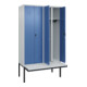 C+P Schwarz-Weiß-Spind Classic PLUS, Bank, 4 Abteile, 2120x1200x815mm, 7035/5023, Verschluss Sicherheits-Drehriegel, Sitzbanktyp auskragend, Material Sitzfläche Kunststoff-2
