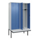 C+P Schwarz-Weiß-Spind Classic PLUS, Bank, 4 Abteile, 2120x1200x815mm, 7035/5023, Verschluss Zylinderschloss, Sitzbanktyp auskragend, Material Sitzfläche Kunststoff-2