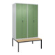 C+P Schwarz-Weiß-Spind Classic PLUS, Bank, 4 Abteile, 2120x1200x815mm, 7035/6011, Verschluss Sicherheits-Drehriegel, Sitzbanktyp untergebaut, Material Sitzfläche Buche-Hartholz-1