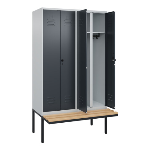 C+P Schwarz-Weiß-Spind Classic PLUS, Bank, 4 Abteile, 2120x1200x815mm, 7035/7016, Verschluss Sicherheits-Drehriegel, Sitzbanktyp auskragend, Material Sitzfläche Buche-Hartholz