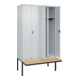 C+P Schwarz-Weiß-Spind Classic PLUS, Bank, 4 Abteile, 2120x1200x815mm, 7035/7035, Verschluss Sicherheits-Drehriegel, Sitzbanktyp auskragend, Material Sitzfläche Buche-Hartholz-2