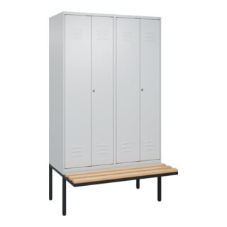 C+P Schwarz-Weiß-Spind Classic PLUS, Bank, 4 Abteile, 2120x1200x815mm, 7035/7035, Verschluss Zylinderschloss, Sitzbanktyp auskragend, Material Sitzfläche Buche-Hartholz