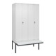 C+P Schwarz-Weiß-Spind Classic PLUS, Bank, 4 Abteile, 2120x1200x815mm, 9016/9016, Verschluss Sicherheits-Drehriegel, Sitzbanktyp auskragend, Material Sitzfläche Kunststoff-1