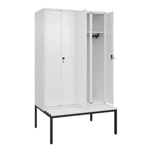 C+P Schwarz-Weiß-Spind Classic PLUS, Bank, 4 Abteile, 2120x1200x815mm, 9016/9016, Verschluss Sicherheits-Drehriegel, Sitzbanktyp untergebaut, Material Sitzfläche Kunststoff