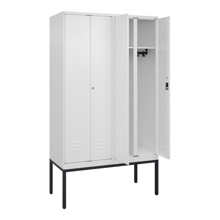 C+P Schwarz-Weiß-Spind Classic PLUS, Gestell, 4 Abteile, 2120x1200x500mm, 9016/9 Front RAL 9016 Verkehrsweiß Verschluss Zylinderschloss