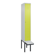 C+P Spind Classic PLUS, Bank, 1 Abteil, 2120x300x815mm, 7035/0024 Verschluss Zylinderschloss 3 Garderobenhaken  Dekor Banklatten RAL 7035 Lichtgrau Sitzbanktyp auskragend