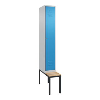 C+P Spind Classic PLUS, Bank, 1 Abteil, 2120x300x815mm, 7035/5012 Verschluss Zylinderschloss 3 Garderobenhaken   Sitzbanktyp untergebaut