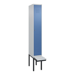 C+P Spind Classic PLUS, Bank, 1 Abteil, 2120x300x815mm, 7035/5023 Verschluss Zylinderschloss 3 Garderobenhaken  Dekor Banklatten RAL 7035 Lichtgrau Sitzbanktyp auskragend