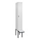 C+P Spind Classic PLUS, Bank, 1 Abteil, 2120x300x815mm, 9016/9016 Verschluss Sicherheits-Drehriegel 4 Garderobenhaken Trennwand mittig Dekor Banklatten RAL 9010 Reinweiß Sitzbanktyp auskragend-1