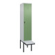 C+P Spind Classic PLUS, Bank, 1 Abteil, 2120x400x815mm, 7035/6011 Verschluss Sicherheits-Drehriegel 4 Garderobenhaken Trennwand mittig Dekor Banklatten RAL 7035 Lichtgrau Sitzbanktyp auskragend-1