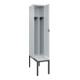 C+P Spind Classic PLUS, Bank, 1 Abteil, 2120x400x815mm, 7035/7035 Verschluss Sicherheits-Drehriegel 4 Garderobenhaken Trennwand mittig Dekor Banklatten RAL 7035 Lichtgrau Sitzbanktyp untergebaut-2