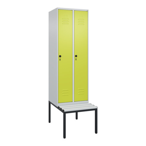 C+P Spind Classic PLUS, Bank, 2 Abteile, 2120x600x815mm, 7035/0024 Verschluss Sicherheits-Drehriegel 4 Garderobenhaken Trennwand mittig Dekor Banklatten RAL 7035 Lichtgrau Sitzbanktyp untergebaut