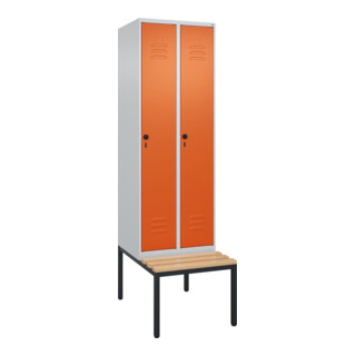 C+P Spind Classic PLUS, Bank, 2 Abteile, 2120x600x815mm, 7035/2004 Verschluss Sicherheits-Drehriegel 4 Garderobenhaken Trennwand mittig  Sitzbanktyp untergebaut