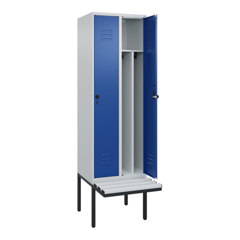 C+P Spind Classic PLUS, Bank, 2 Abteile, 2120x600x815mm, 7035/5010 Verschluss Sicherheits-Drehriegel 4 Garderobenhaken Trennwand mittig Dekor Banklatten RAL 7035 Lichtgrau Sitzbanktyp auskragend