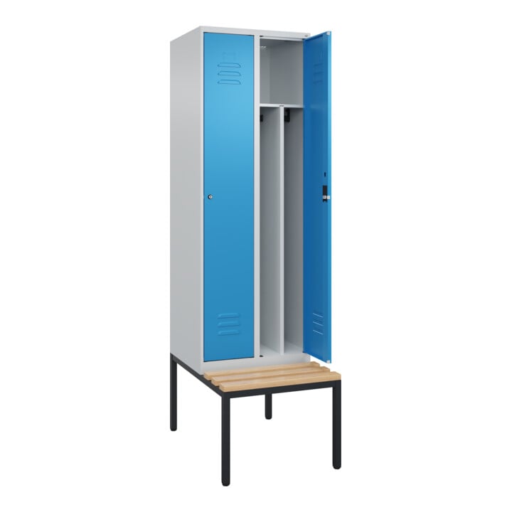 C+P Spind Classic PLUS, Bank, 2 Abteile, 2120x600x815mm, 7035/5012 Verschluss Zylinderschloss 4 Garderobenhaken Trennwand mittig  Sitzbanktyp untergebaut