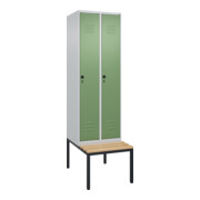 C+P Spind Classic PLUS, Bank, 2 Abteile, 2120x600x815mm, 7035/6011 Verschluss Sicherheits-Drehriegel 4 Garderobenhaken Trennwand mittig  Sitzbanktyp untergebaut