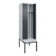 C+P Spind Classic PLUS, Bank, 2 Abteile, 2120x600x815mm, 7035/7016 Verschluss Sicherheits-Drehriegel 4 Garderobenhaken Trennwand mittig Dekor Banklatten RAL 7035 Lichtgrau Sitzbanktyp untergebaut-2