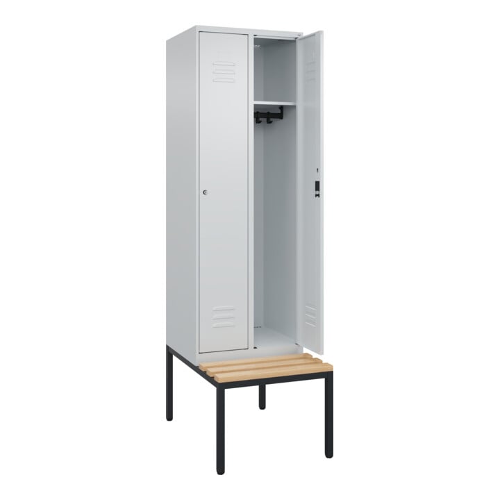 C+P Spind Classic PLUS, Bank, 2 Abteile, 2120x600x815mm, 7035/7035 Verschluss Zylinderschloss 3 Garderobenhaken   Sitzbanktyp untergebaut