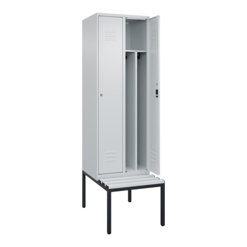 C+P Spind Classic PLUS, Bank, 2 Abteile, 2120x600x815mm, 7035/7035 Verschluss Zylinderschloss 4 Garderobenhaken Trennwand mittig Dekor Banklatten RAL 7035 Lichtgrau Sitzbanktyp untergebaut