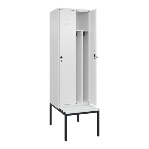C+P Spind Classic PLUS, Bank, 2 Abteile, 2120x600x815mm, 9016/9016 Verschluss Sicherheits-Drehriegel 4 Garderobenhaken Trennwand mittig Dekor Banklatten RAL 9010 Reinweiß Sitzbanktyp untergebaut