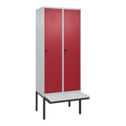 C+P Spind Classic PLUS, Bank, 2 Abteile, 2120x800x815mm, 7035/3003 Verschluss Sicherheits-Drehriegel 4 Garderobenhaken Trennwand mittig Dekor Banklatten RAL 7035 Lichtgrau Sitzbanktyp auskragend