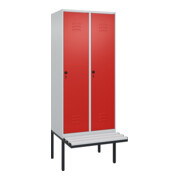 C+P Spind Classic PLUS, Bank, 2 Abteile, 2120x800x815mm, 7035/3020 Verschluss Sicherheits-Drehriegel 4 Garderobenhaken Trennwand mittig Dekor Banklatten RAL 7035 Lichtgrau Sitzbanktyp auskragend