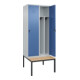 C+P Spind Classic PLUS, Bank, 2 Abteile, 2120x800x815mm, 7035/5023 Verschluss Sicherheits-Drehriegel 4 Garderobenhaken Trennwand mittig  Sitzbanktyp untergebaut-2