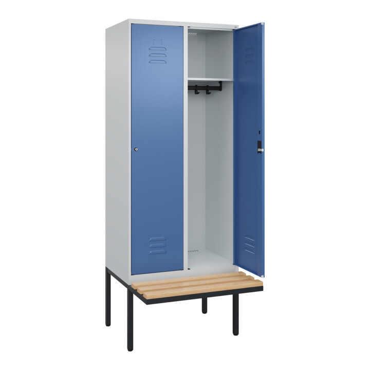 C+P Spind Classic PLUS, Bank, 2 Abteile, 2120x800x815mm, 7035/5023 Verschluss Zylinderschloss 4 Garderobenhaken   Sitzbanktyp auskragend