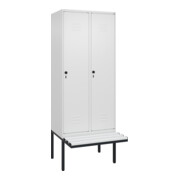 C+P Spind Classic PLUS, Bank, 2 Abteile, 2120x800x815mm, 9016/9016 Verschluss Sicherheits-Drehriegel 4 Garderobenhaken Trennwand mittig Dekor Banklatten RAL 9010 Reinweiß Sitzbanktyp auskragend