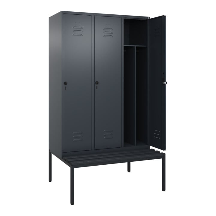 C+P Spind Classic PLUS, Bank, 3 Abteile, 2120x1200x815mm, 7016/7016 Verschluss Sicherheits-Drehriegel 4 Garderobenhaken Trennwand mittig Dekor Banklatten RAL 7021 Schwarzgrau Sitzbanktyp untergebaut